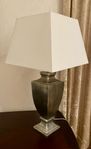 Stor bordslampa