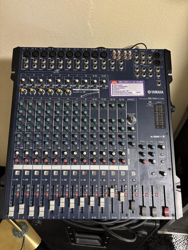powerworks PA (by HK audio)