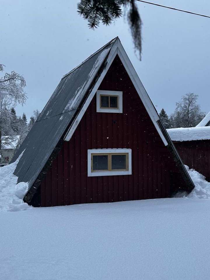 A-frame stuga