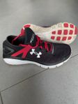 Löparskor Under Armour 36,5