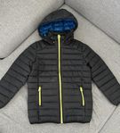 Barnjacka storlek 110/116