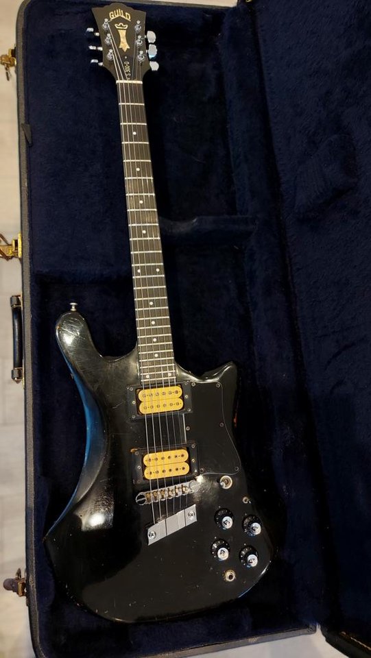 Guild S-300D '77