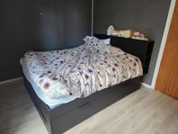 IKEA Brimnes säng