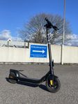 Elsparkcykel pure