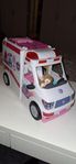 Barbie ambulans