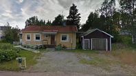 Renoveringsobjekt, rymligt hus med bastu, garage och fiber