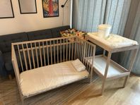 Babysäng och skötbord