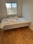 ikea säng - 120x200cm