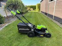 Greenworks 40V gräsklippare 46cm – bra skick
