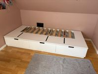 Nordli sängstomme med förvaring