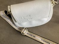 Ted Baker vit skinnväska