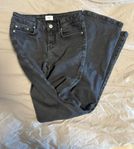 Svarta Grunt Flare Jeans 