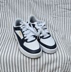 Puma Skor - Pro Classic Vita och marinblå Stl.36