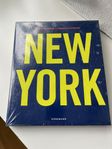 Inbunden bok om New York (oöppnad)