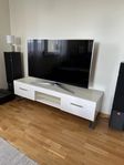 Mio TV-bänk med glasskiva