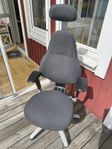 Ergonomisk Kontorsstol – Mereo 220, Nackstöd och Armstöd