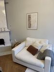 Valen Loveseat