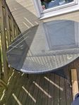 bord och stolar för trädgården 