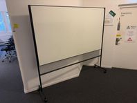 STOR whiteboard tavla på hjul 