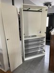 Garderob IKEA Pax med dubbeldörrar