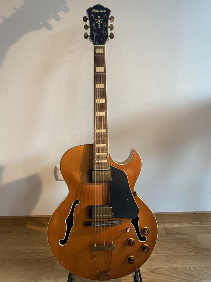 Ibanez AKJV90D-VAL