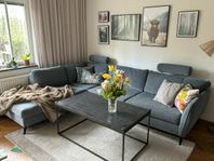 Blågrön soffa, Mio. 2,5 sits divan, County