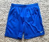 Snygga blå shorts stl 158-170 
