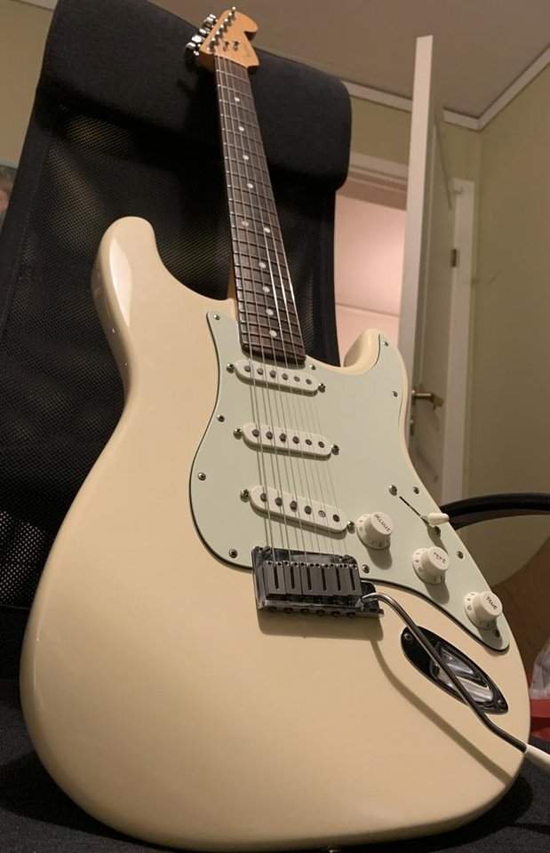 Fender American Standard Stra...