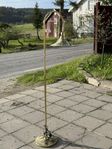 golvlampa 
