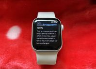 Apple Watch SE (2nd Gen) 100 Battery Health- Like New!