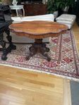 salongs bord mahogny 1800- tal fantastisk skick