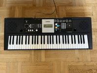 Yamaha Keyboard 