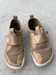 vivobarefoot barfotasko gympasko guld