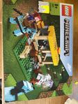 LEGO Minecraft Häststallet
