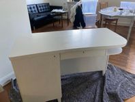 Skrivbord
