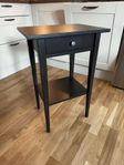 Hemnes nattduksbord