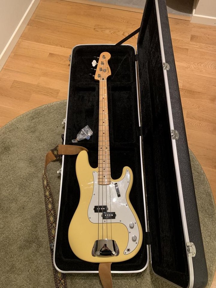 Fender Player Precision bas