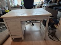 Skrivbord