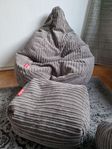 Lounge pug Beanie bag