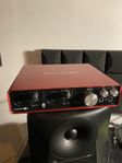 Focusrite scarlett 6i6 2nd gen