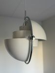 Gubi Multi-Lite Pendel (36 cm), från Gubi. Vit/kromfärgad.