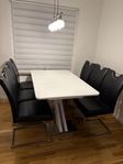 matbord + stolar 