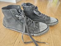 Höga sneakers stl 43