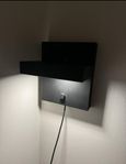 nattduksbord med spotlight och USB 
