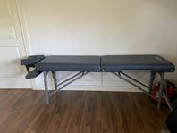 massagebänk 