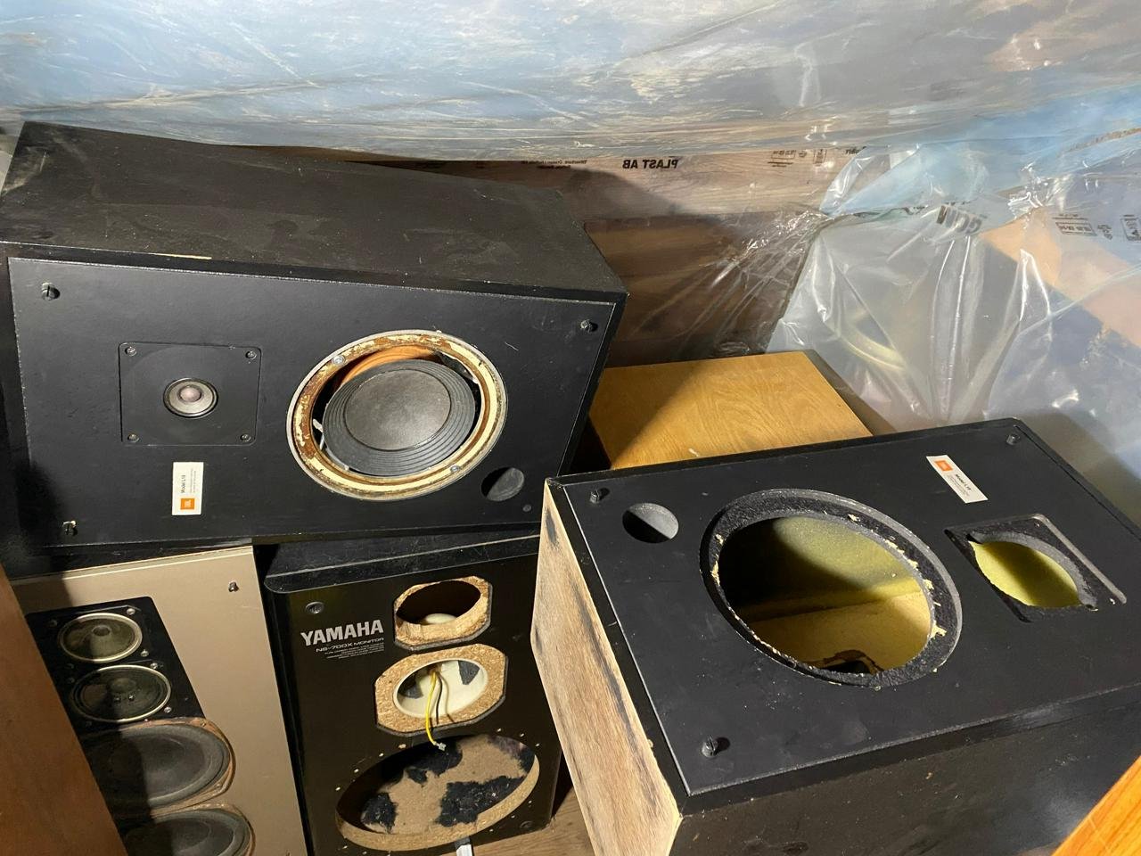 JBL L19 tomma lådor