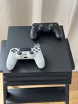 Playstation 4 + 2 gamepads