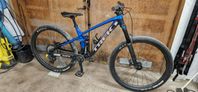 trek fuel ex8 2022