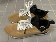 Cropp Sneakers Camel Storlek 45