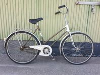 26" Damcykel oväxlad med fotbroms i bruksskick, Pris 1100 k
